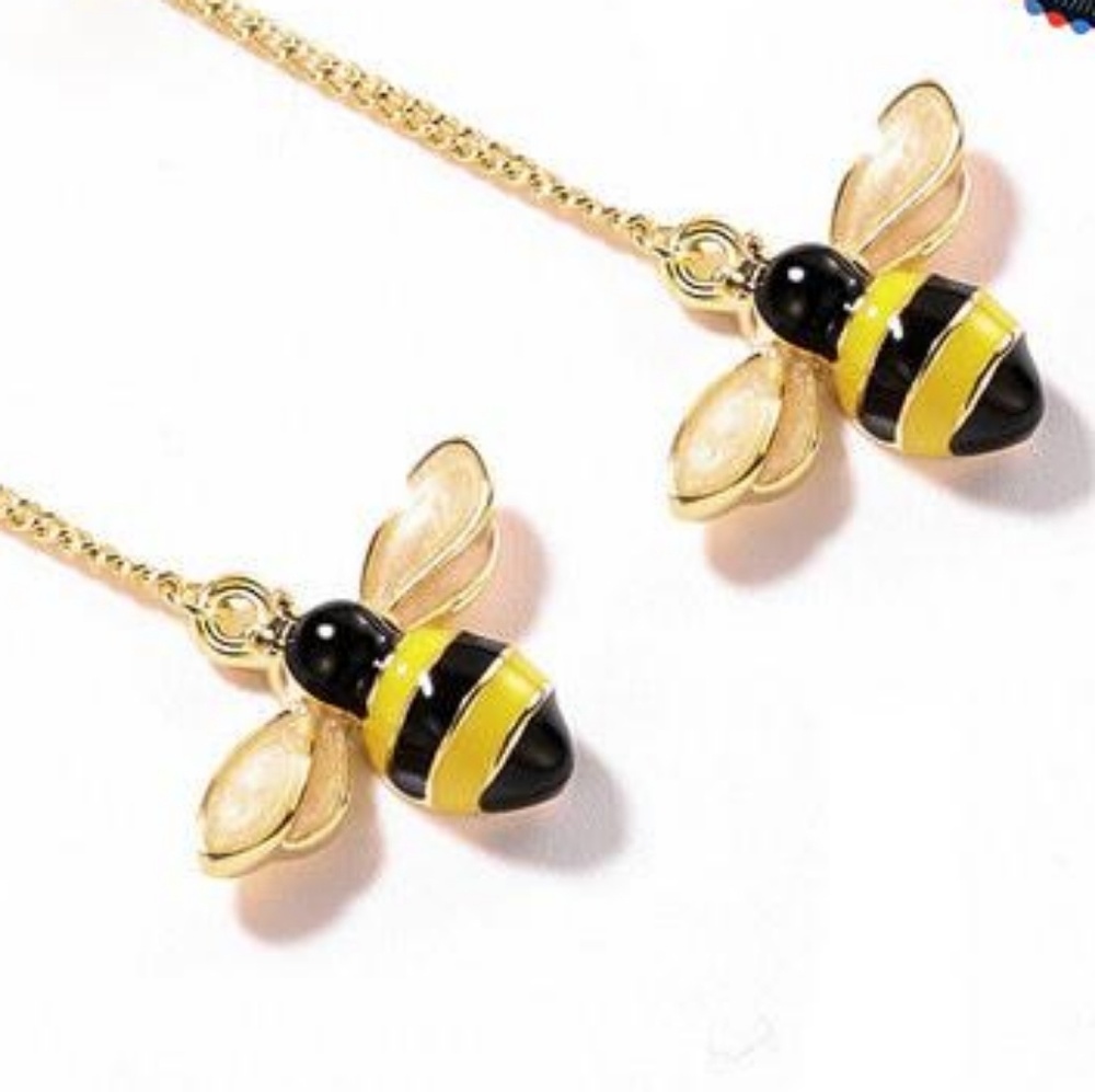 Trendy Bee Earrings